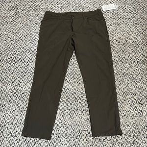 Lululemon ABC pant classic 38 x 32 NWT